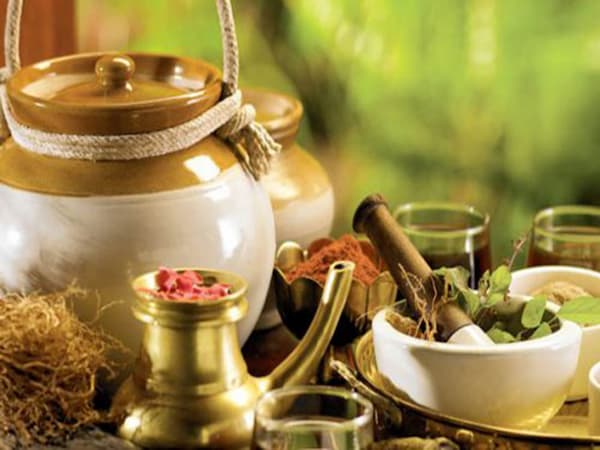 تصویر 3 از قیمت خرید عرق گیاهی چهل گیاه عمده به صرفه و ارزان